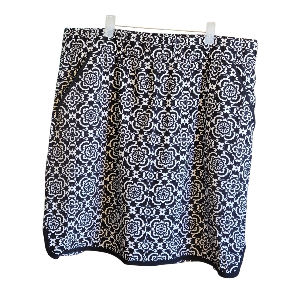 T by Talbots Skort Sz 1X Navy Blue White Medallion Print Elastic Waist Pockets